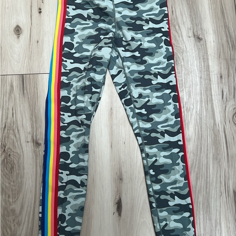 Spiritual Gangster Camo Print Rainbow Stripe Leggings Size S